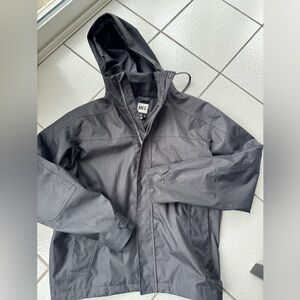 MEC Men's Hooded Raincoat in Charcoal